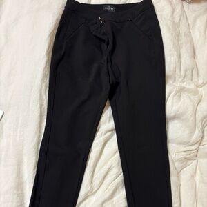 White House Black Market - Black The Skinny Ankle, Size 0P